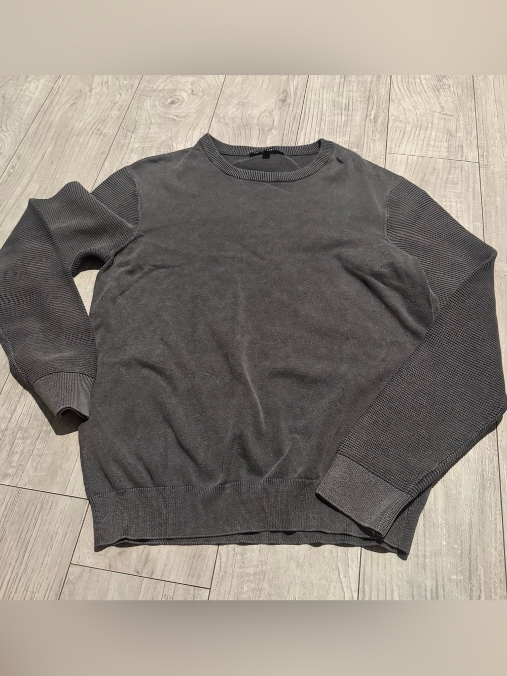 Robert Barakett Men's Crewneck Sweater - Charcoal
